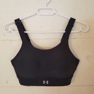 Fitted Under Armour Sports Bra